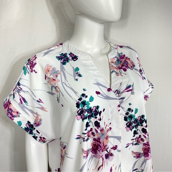 Floral Print Batwing Sleeve Popover Blouse - Picture 4 of 4